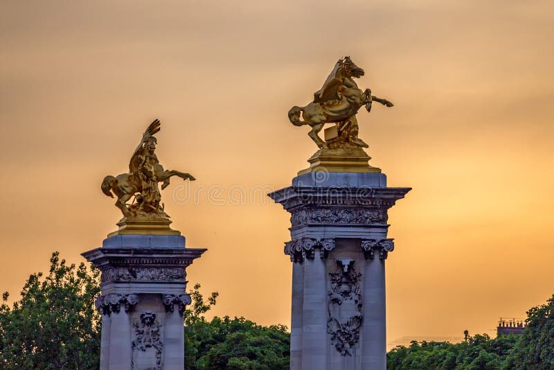 Golden sculptures in Paris stock image. Image of france 65057123