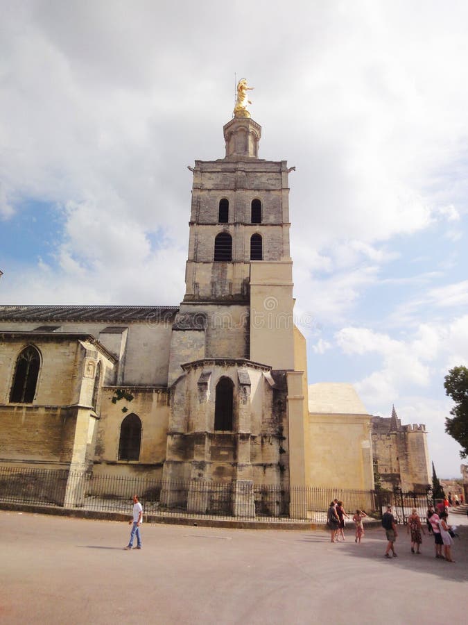 Golden statue Virgin Mary, Avignon royalty free stock images Golden statue Virgin Mary, Avignon royalty free stock images