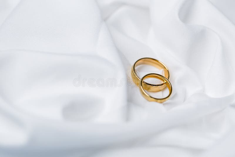 Wedding Rings For Women: 60+ Ideas For The Elegant Bride