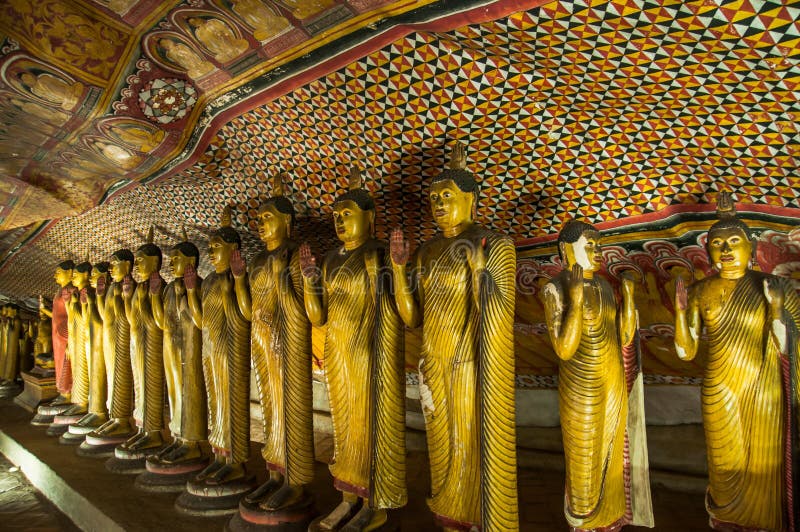 Goldene Buddha-Statuen in Dambulla höhlen Tempel, Sri Lanka aus stockfoto Goldene Buddha-Statuen in Dambulla höhlen Tempel, Sri Lanka aus stockfoto