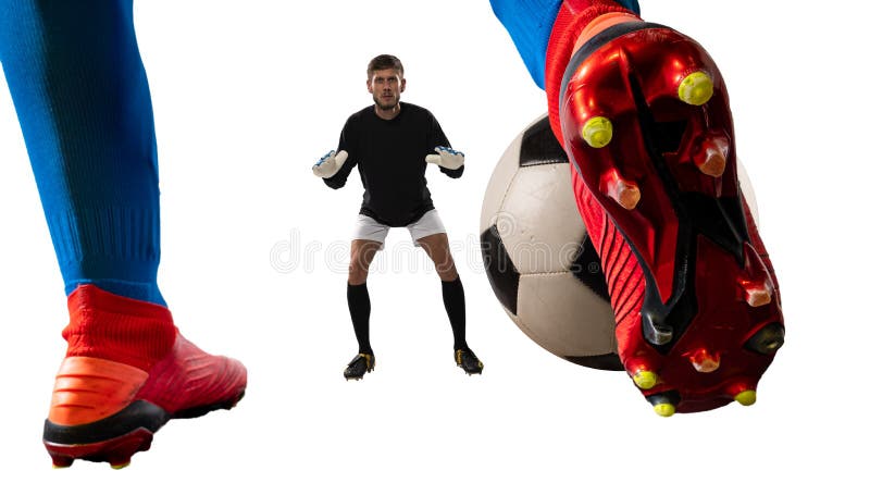 Bola De Futebol No Jogo Da Noite Com O Aperto De Um Sapato De Futebol  Batendo Na Bola Com O Poder Imagem de Stock - Imagem de potência, tiro:  214135845