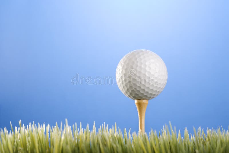 Golfball on a tee