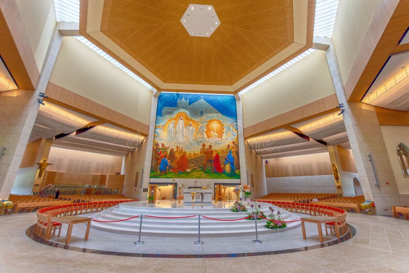 Golpe, Mayo, Irlanda ` S Marian Shrine nacional de Irlanda en Co Mayo, visitado cerca sobre 1 5 millones de personas de cada año foto de archivo Golpe, Mayo, Irlanda ` S Marian Shrine nacional de Irlanda en Co Mayo, visitado cerca sobre 1 5 millones de personas de cada año foto de archivo