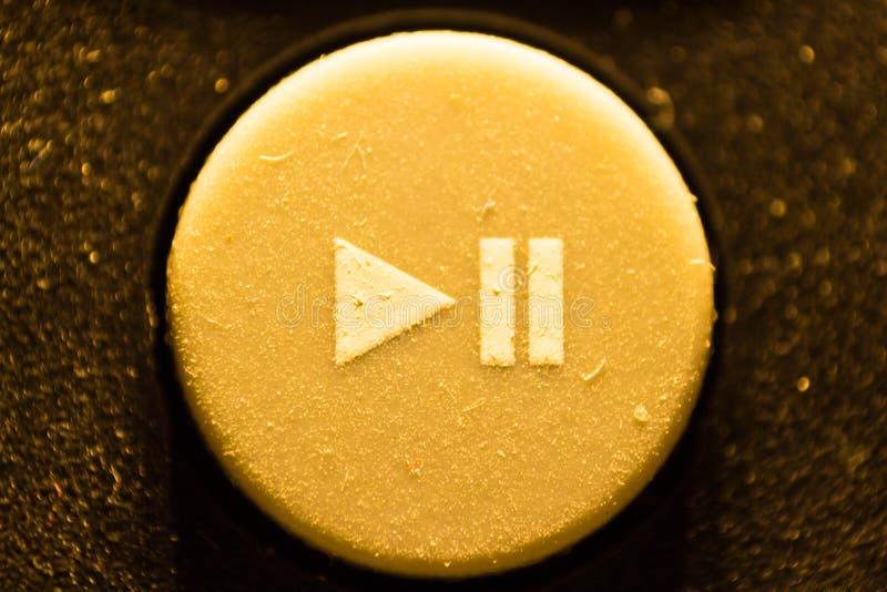 Gomma del gioco del bottone dal telecomando TV fotografie stock Gomma del gioco del bottone dal telecomando TV fotografie stock