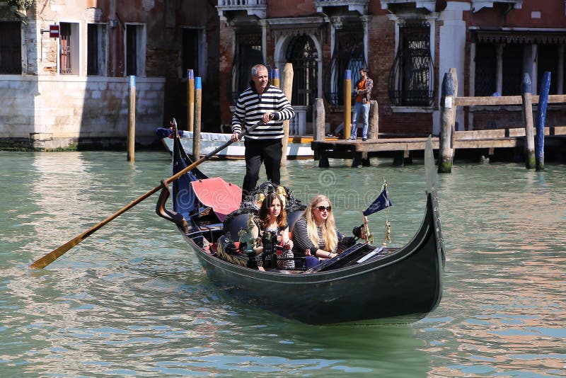 Gondola Tour in Venice Italy