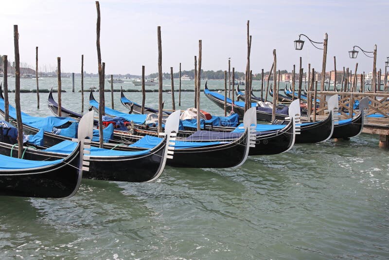 gondolas immagine stock libera da diritti gondolas immagine stock libera da diritti