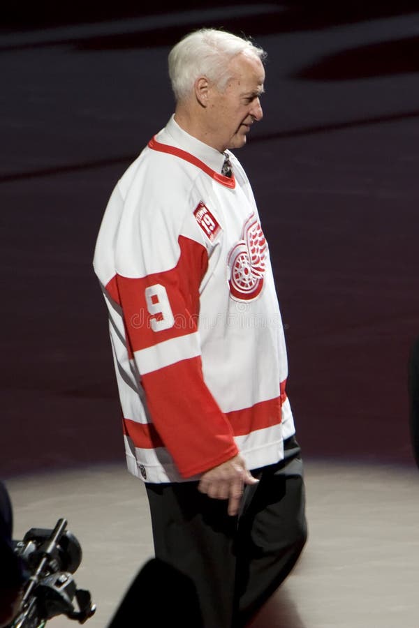 Gordie Howe attending Steve Yzerman Night in Detroit.