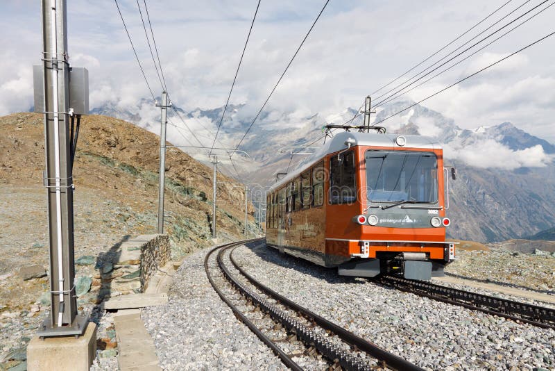 Gornergratbahn on its way to Gornergrat Summit stock photography Gornergratbahn on its way to Gornergrat Summit stock photography