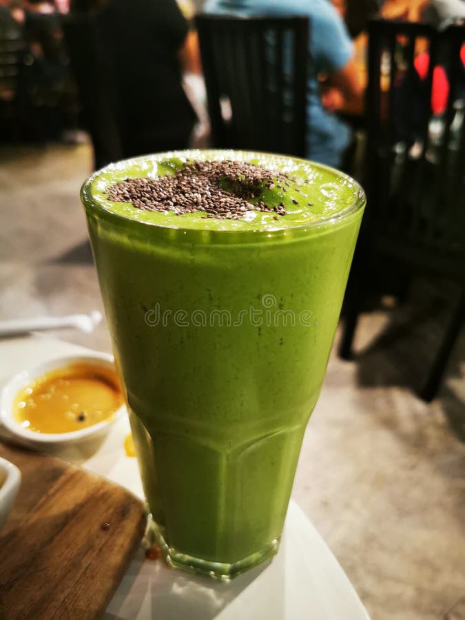 Got Fresh Protein Smoothie with Avocado and Mixed Fruit Vegetable Stock