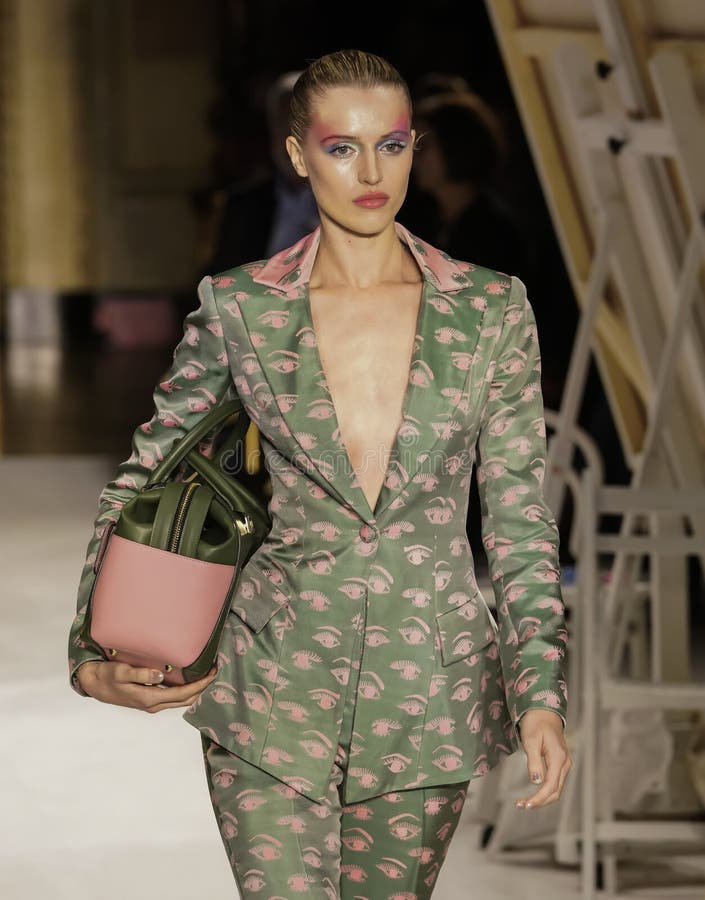 Christian Siriano SS20 Runway show Spring Summer collection 2020 stock photography Christian Siriano SS20 Runway show Spring Summer collection 2020 stock photography