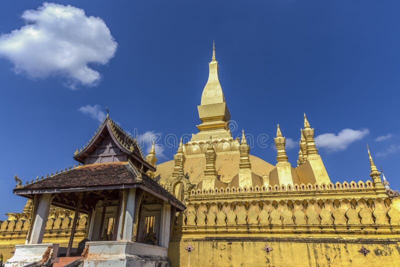 Gouden tempel in Vientiane, Laos royalty-vrije stock afbeelding Gouden tempel in Vientiane, Laos royalty-vrije stock afbeelding
