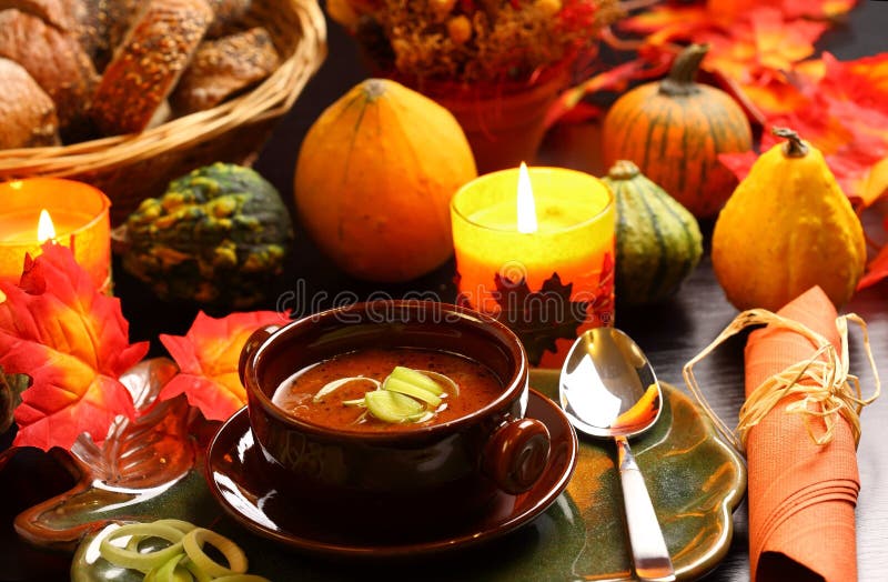 Zuppa di Goulash per l'autunno e di Ringraziamento.