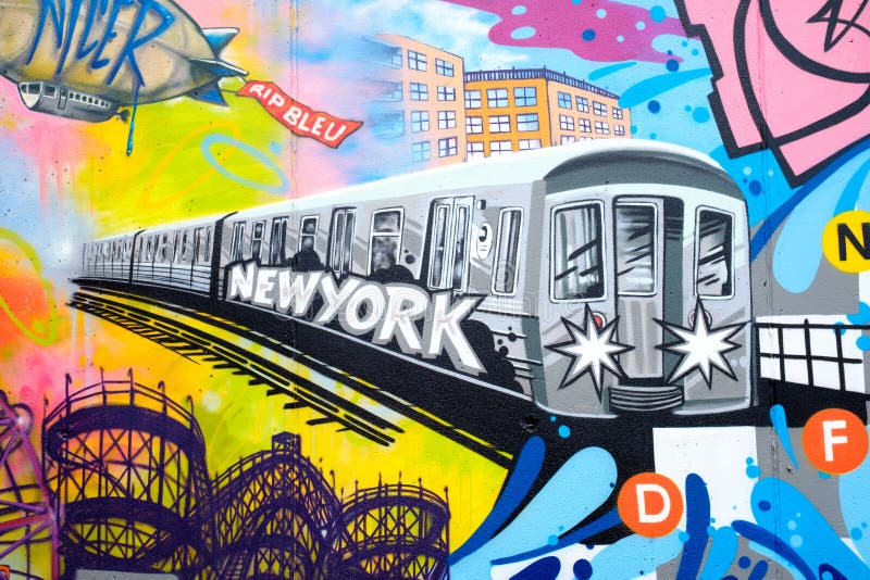 Graffiti variopinti in New York con un'immagine di un tra del sottopassaggio