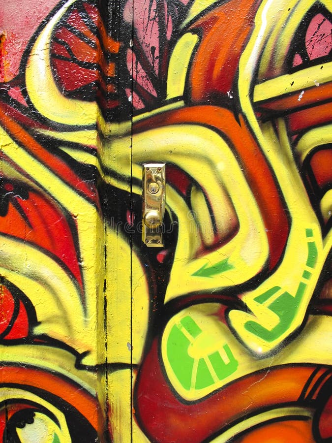 Grafittis vermelhos e amarelos imagens de stock royalty free