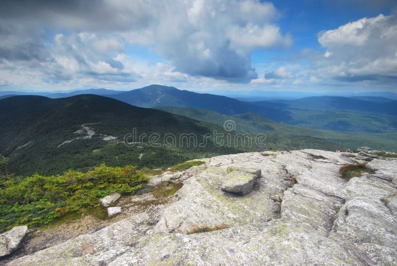 Acadia Arched Stone Bridge stock photo. Image of fall - 13065806