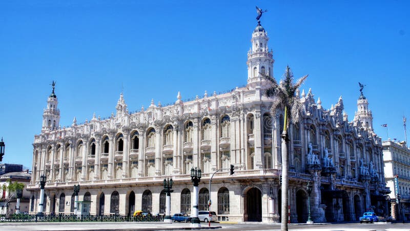 Gran Teatro de La Habana, Гавана, Куба стоковые изображения rf Gran Teatro de La Habana, Гавана, Куба стоковые изображения rf