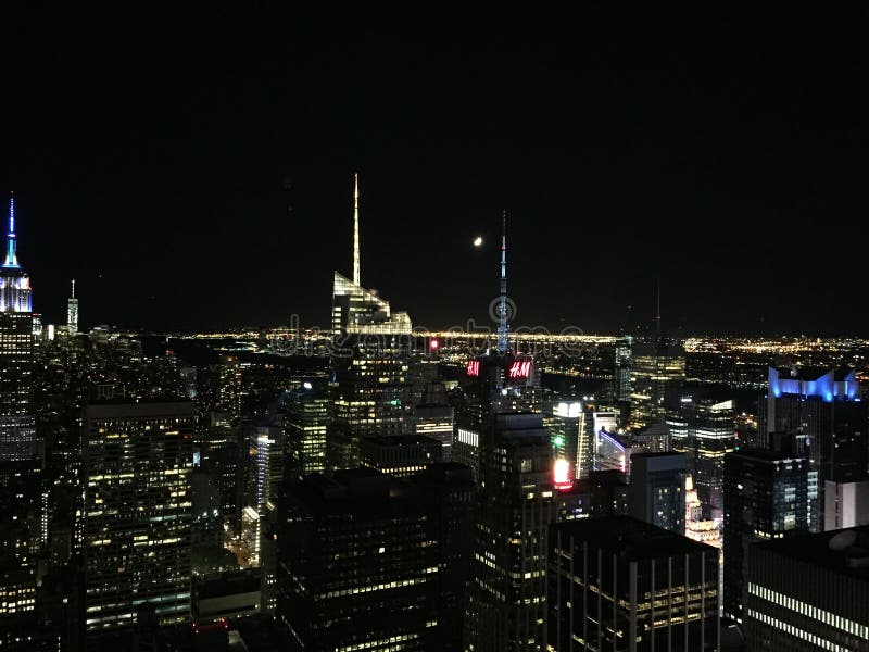 Grand Apple la nuit NYC image libre de droits Grand Apple la nuit NYC image libre de droits
