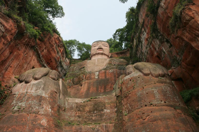 Grand Buddha statue in Leshan