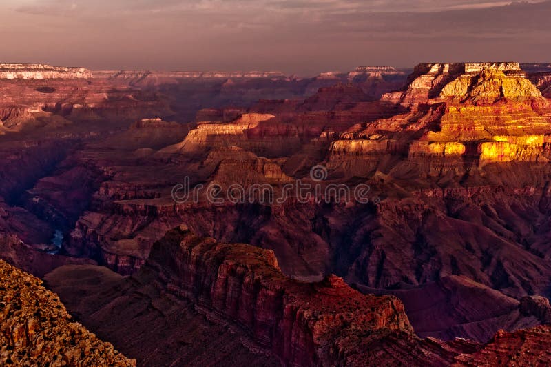 Grand Canyon sunrise south rim overlook