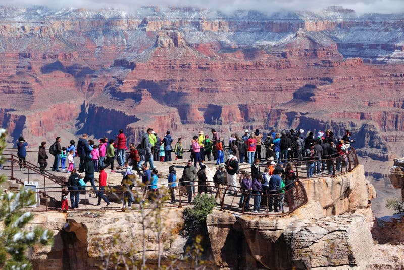 Grand Canyon tourist editorial photo. Image of overlook - 61719121