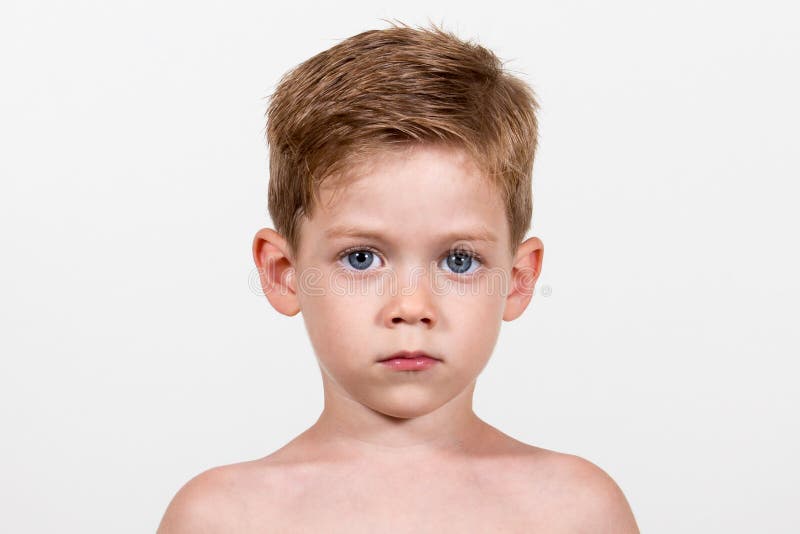 Grand Enfant D Yeux Bleus Image Stock Image Du Sourire Grand Enfant D Yeux Bleus Image Stock Image Du Sourire