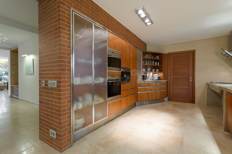 Grand and luxurious kitchen royalty free stock photos