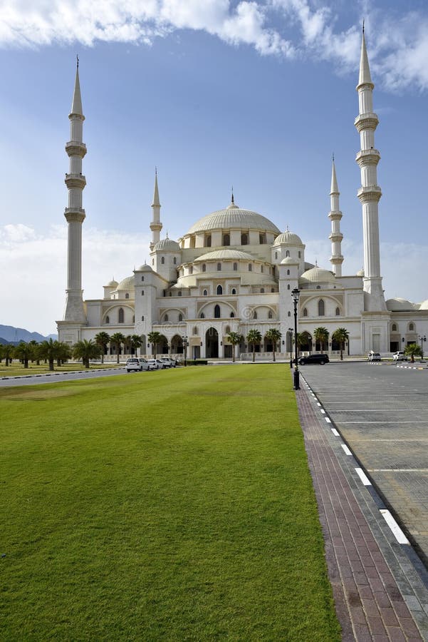 112 Grand Sheikh Zayed Mosque Fujairah Stock Photos - Free & Royalty-Free Stock Photos from Dreamstime 112 Grand Sheikh Zayed Mosque Fujairah Stock Photos - Free & Royalty-Free Stock Photos from Dreamstime