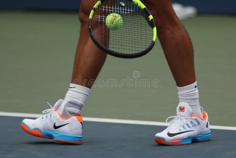 hoesten combinatie Langwerpig Grand Slam Champion Rafael Nadal of Spain Wears Custom Nike Tennis Shoes  during Practice for US Open 2016 Editorial Stock Photo - Image of  professional, king: 84568773