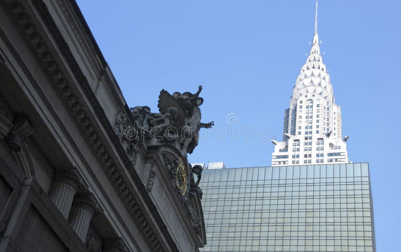 Grande centrale e Chrysler che costruiscono in New York immagini stock libere da diritti Grande centrale e Chrysler che costruiscono in New York immagini stock libere da diritti