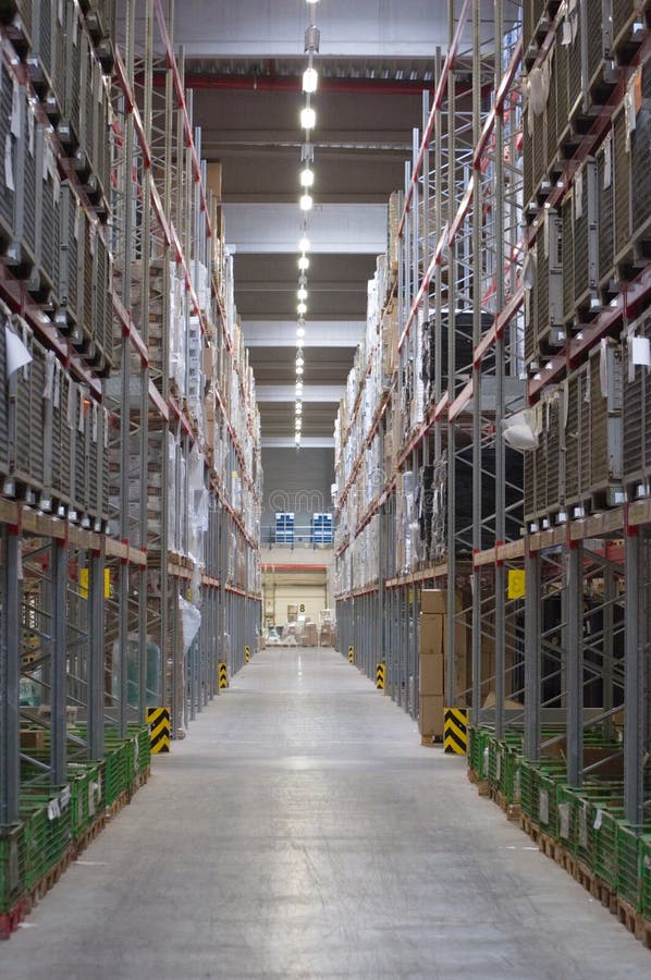 Grande magazzino immagine stock Grande magazzino immagine stock