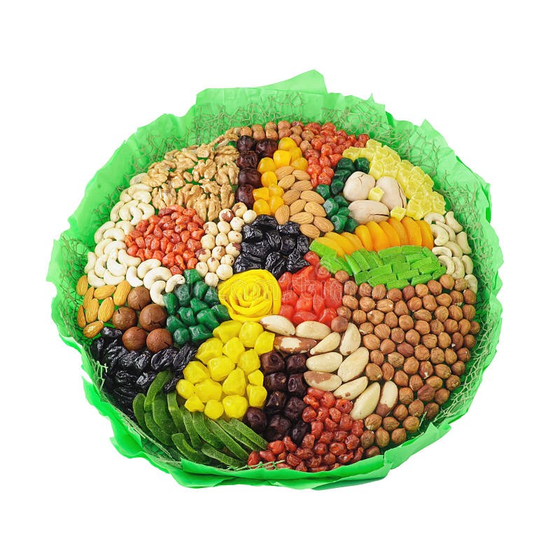 Grande mazzo di frutta a guscio candita e frutta secca isolata immagini stock