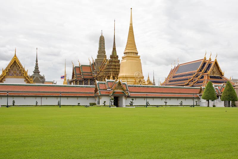 GRANDE PALAZZO BANGKOK, TAILANDIA fotografia stock GRANDE PALAZZO BANGKOK, TAILANDIA fotografia stock
