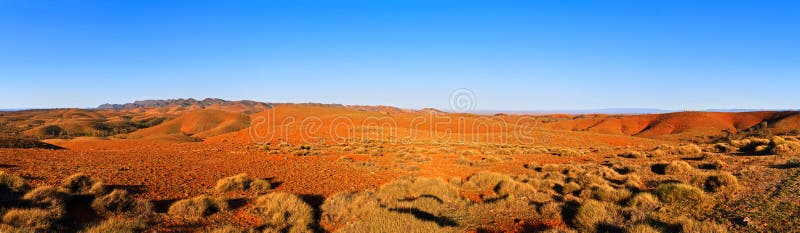 Grande panorama degli intervalli australiani del Flinders immagine stock Grande panorama degli intervalli australiani del Flinders immagine stock