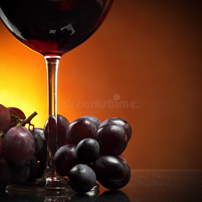 Grapes and red wine