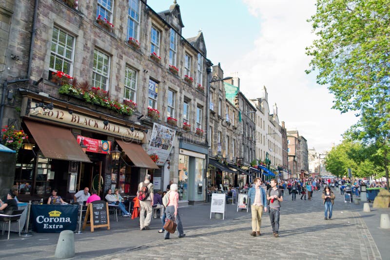 The Grassmarket, Edinburgh editorial photo. Image of blue 27728566