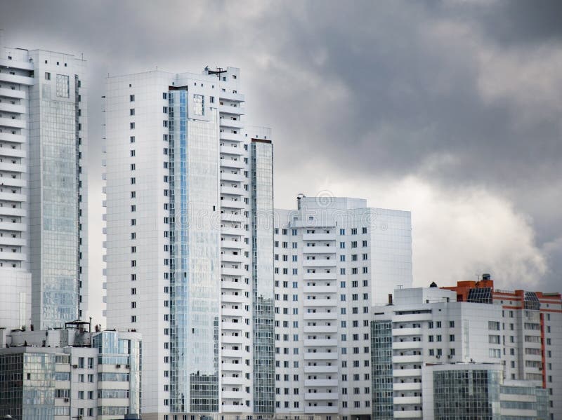Gratte-ciel, architecture industrielle images stock Gratte-ciel, architecture industrielle images stock