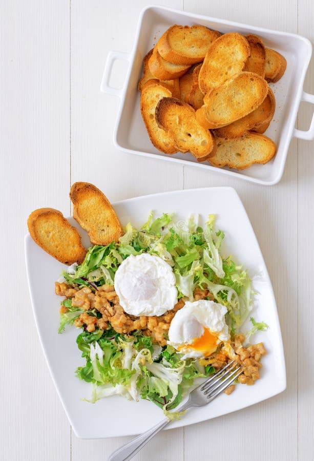 Great Salad Lyonnaise