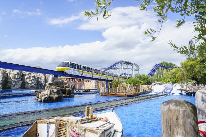 Se Rendre A Europapark En Train Europa Park Express Train in Greek Scenery Editorial Photography