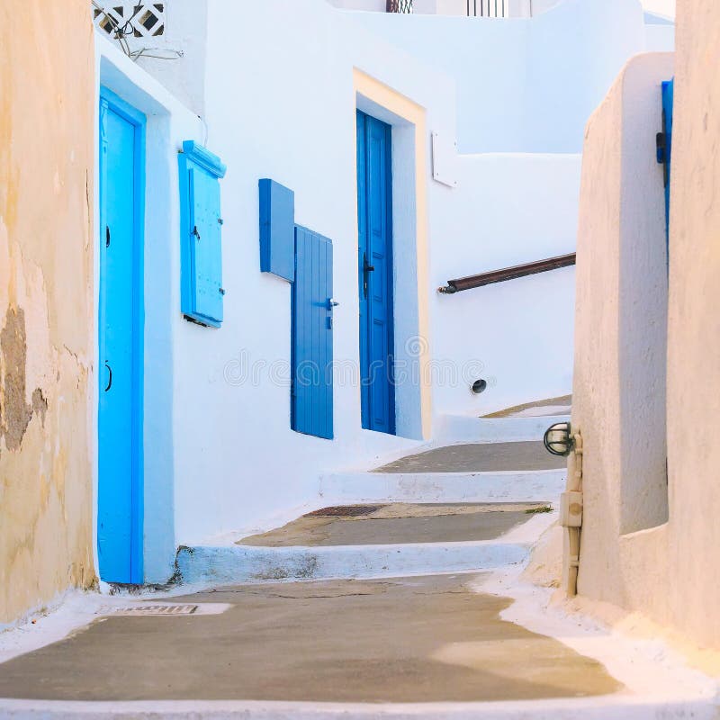 All 99+ Images blue and white houses in greece Completed