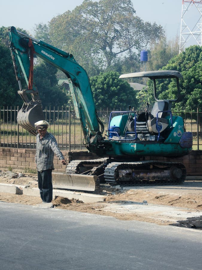 Green Backhoe editorial photo. Image of mover, building 41611786