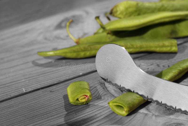 Green beans cutting knife stock image. Image of healthy 75498381