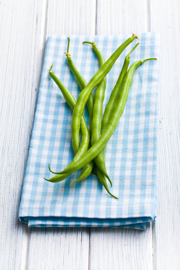 The green beans on kitchen table