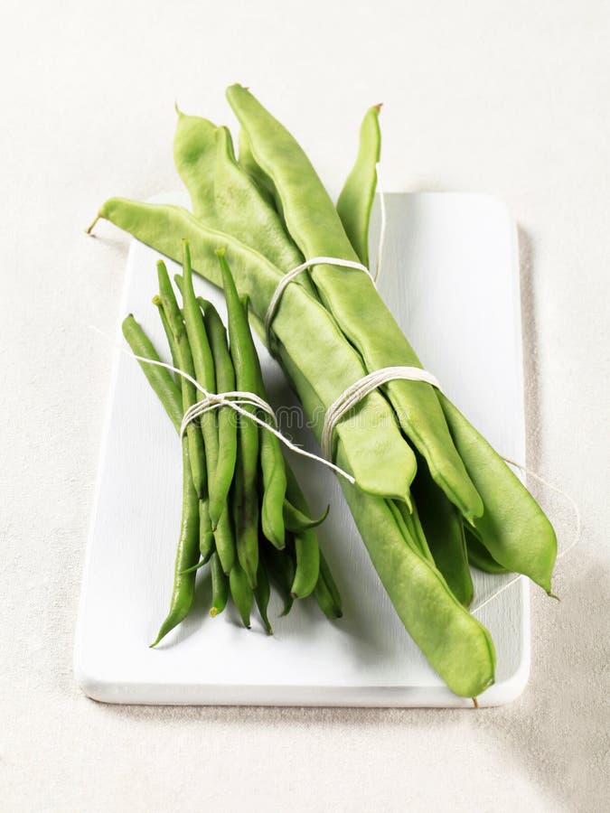 Green beans and snow peas stock image. Image of studio - 23266461