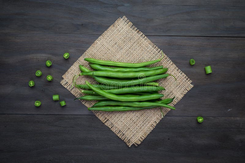 Green Beans on Wooden Backgroun Stock Photo - Image of black, fiber ...