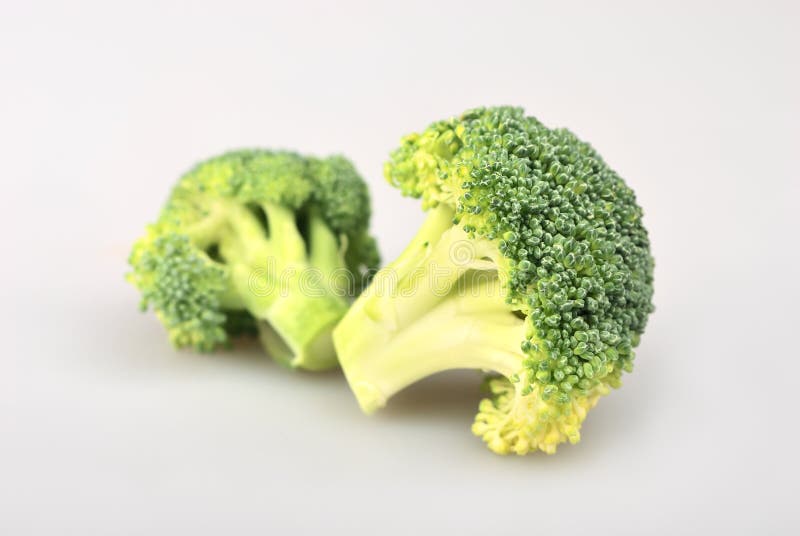 Green broccoli pieces