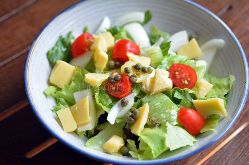 Green garden salad stock image. Image of cook, breakfast 49365045