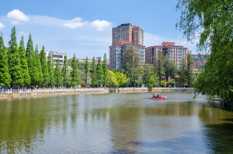 Green Lake Park also known as Cui Hu Park is one of the most beautiful parks in Kunming city.