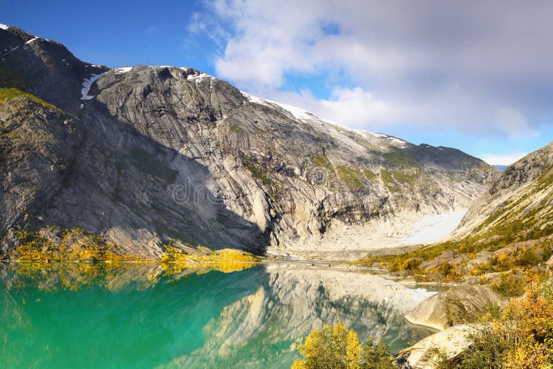 Green Mountain Lake stock photo. Image of landscape, spectacular 84583816