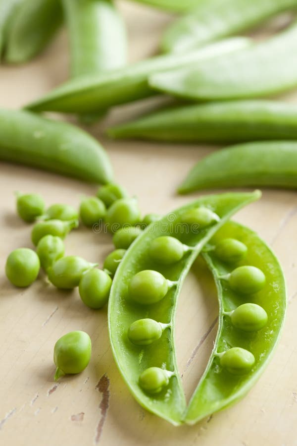 Green peas pods stock image. Image of group, food, vegetable 16905779