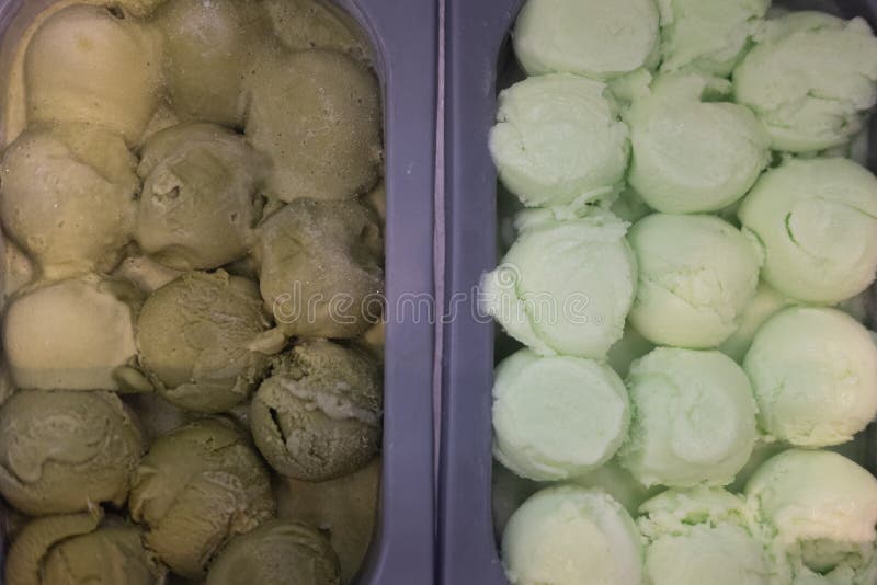 Green Tea Ice Cream and Lemon Ice Cream Scoops in Buffet Restaurants